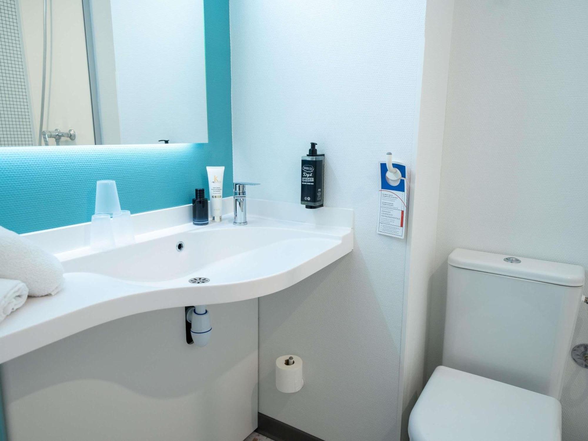 Ibis Budget Est Narbonne